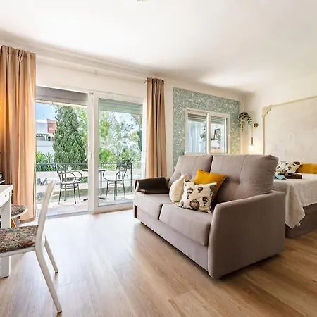 Karimar, A Pasos De La Playa, Next To The Appartement Torremolinos